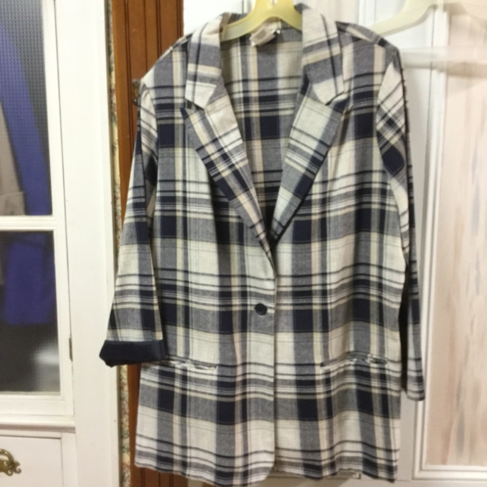 Fashion Bug vintage blue and cream blazer